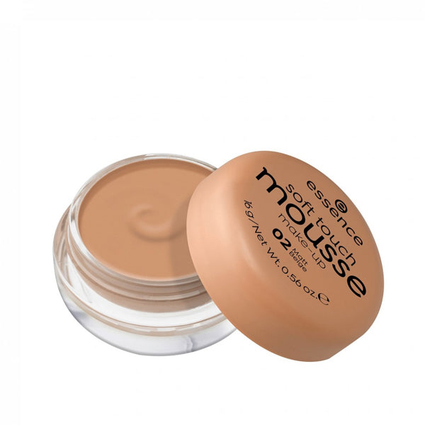 essence soft touch mousse make-up 02